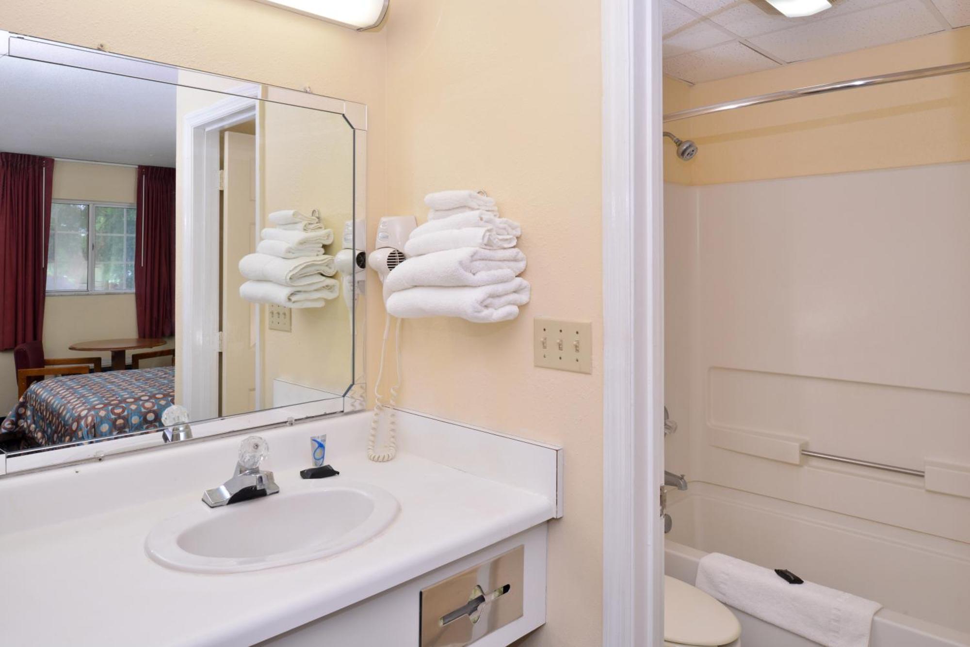 Americas Best Value Inn Edenton Exterior photo